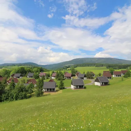 Hill 51 By Interhome בית נופש Cista (Hradec Kralove)